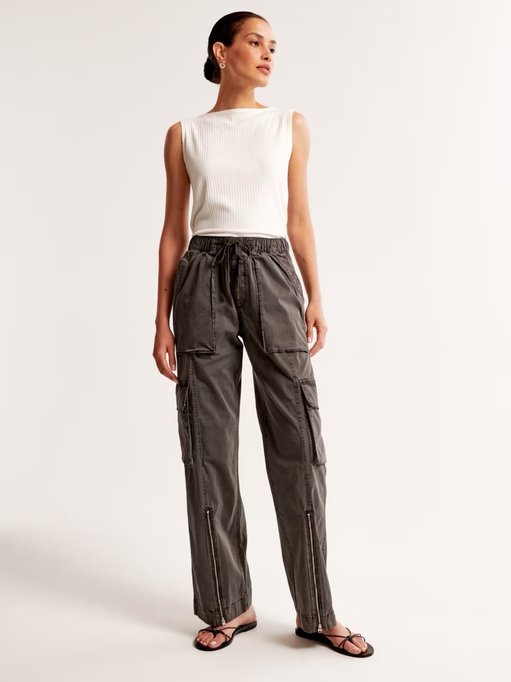 Abercrombie Pull-On Wide Leg Cargo Pant